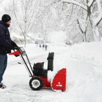 Popular brands of snowblowers