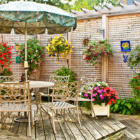 Pick the right umbrella for your patio with these handy tips