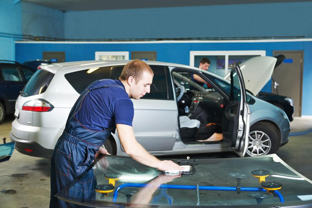 Things you should know about auto glass