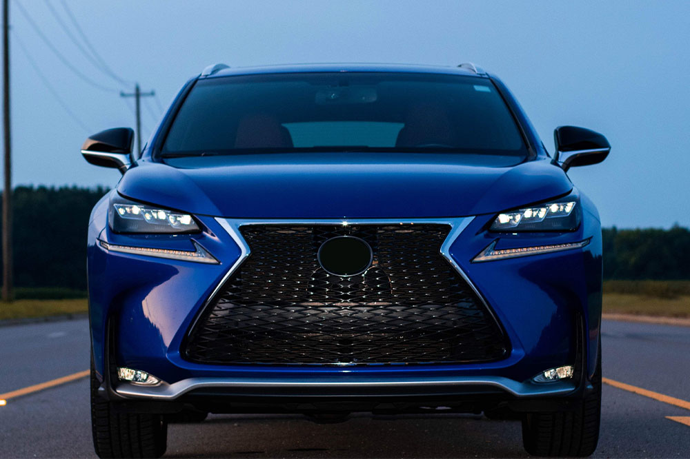 4 Features That Make the Lexus IS 500 a Great Compact Sports Sedan