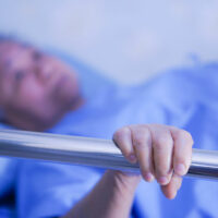 A Guide for Buying Bed Rails for Seniors